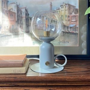 Light blue table lamp